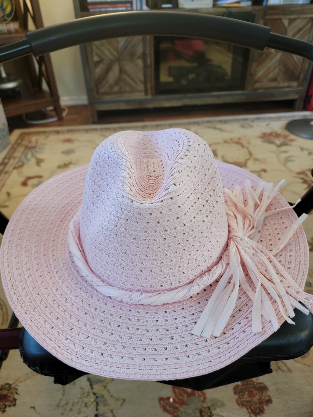 Women's Light Pink Straw Fedora with Decorative Fringe Band